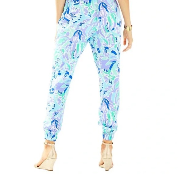🪻 LILLY PULITZER Emiko Strapless Jumpsuit in Lilly Lilac Nice Ink. SMALL. - Picture 6 of 11